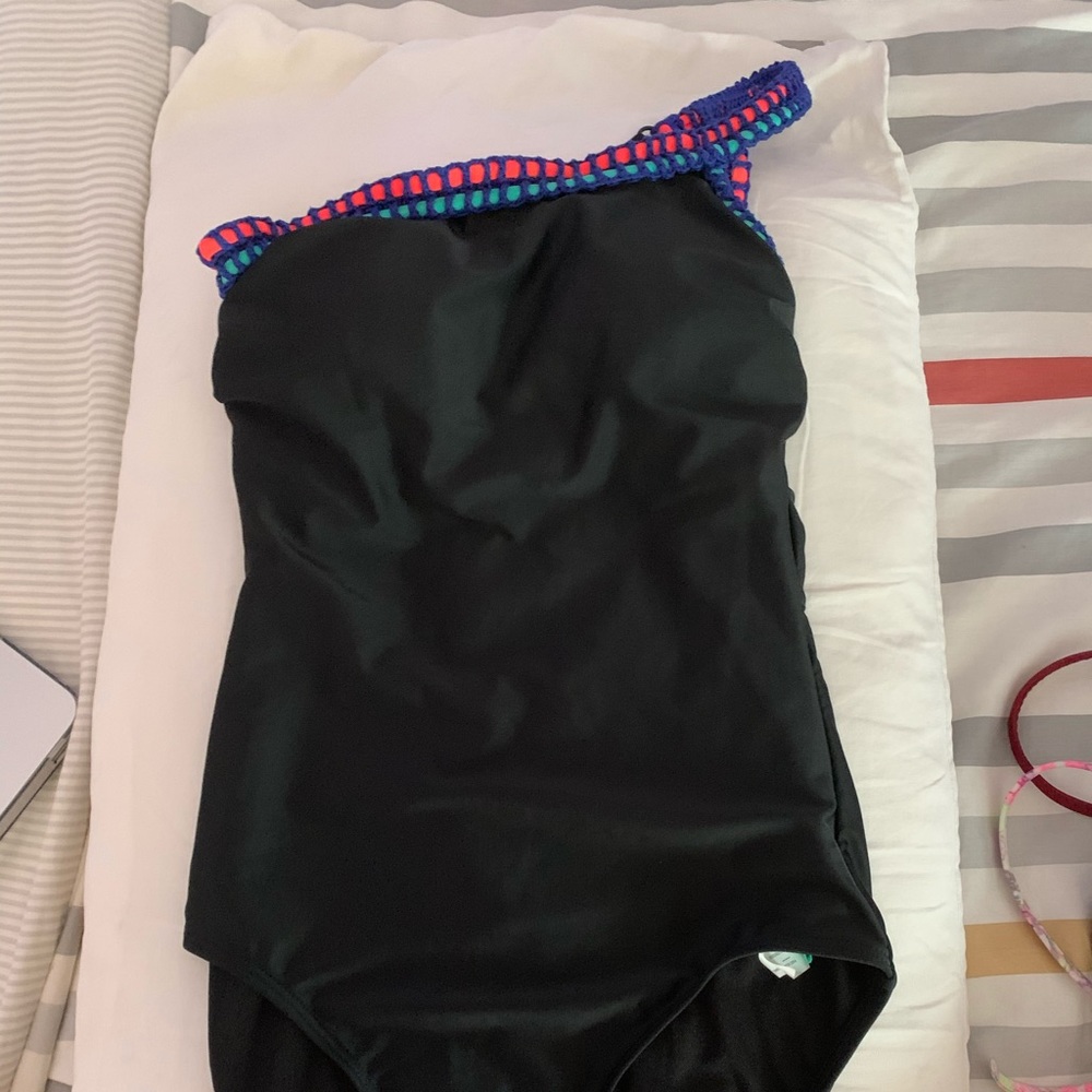 black one shoulder one piece